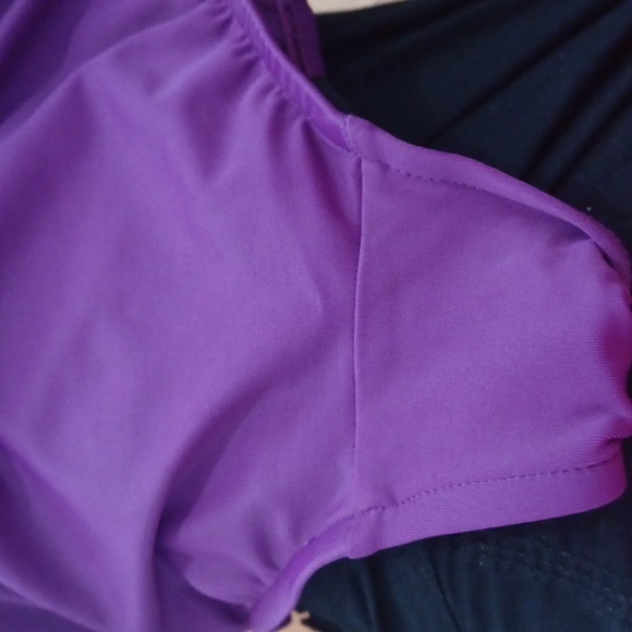 Purple 1 Pc. Swimuit.  Shirred In Front.  V-neck.  Adj.straps.Sz.12.  EUC! - Picture 9 of 10